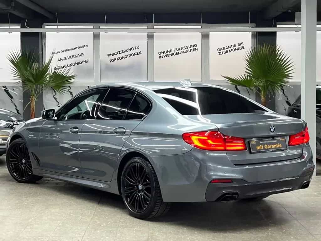 BMW 520 d xDrive Aut. * M SPORTPAKET* LED*HUD*19"ZOLL 11/2018-photo-7