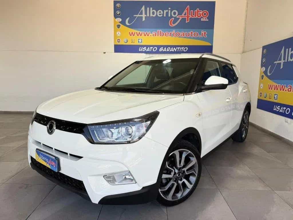 Ssangyong Tivoli SsangYong Tivoli 1.6d 2WD Be E-XDi 01/2016-photo-0