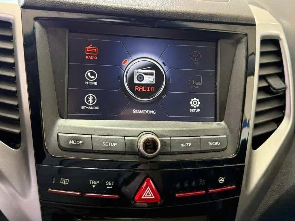 Ssangyong Tivoli SsangYong Tivoli 1.6d 2WD Be E-XDi 01/2016-photo-14