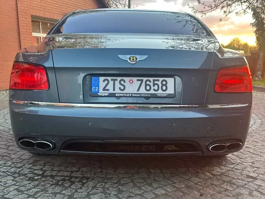 Bentley Continental Flying Spur V8 42.000 € netto 03/2017-photo-10