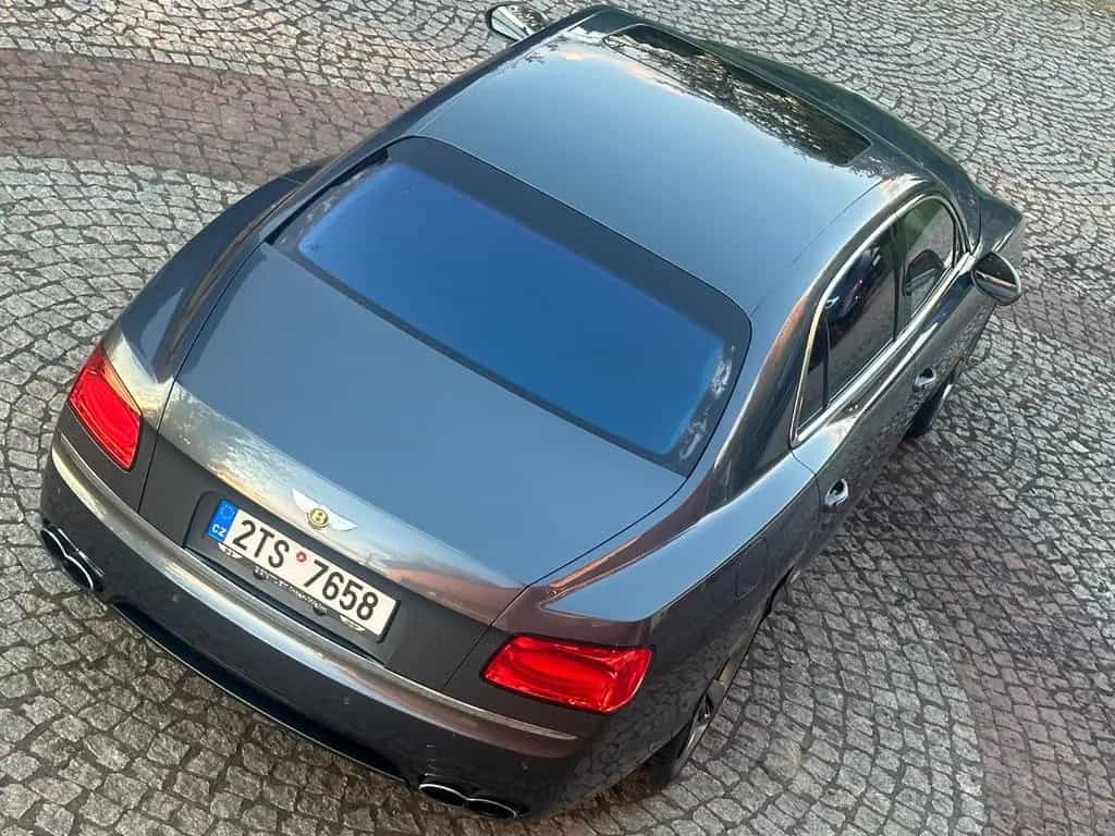Bentley Continental Flying Spur V8 42.000 € netto 03/2017-photo-12