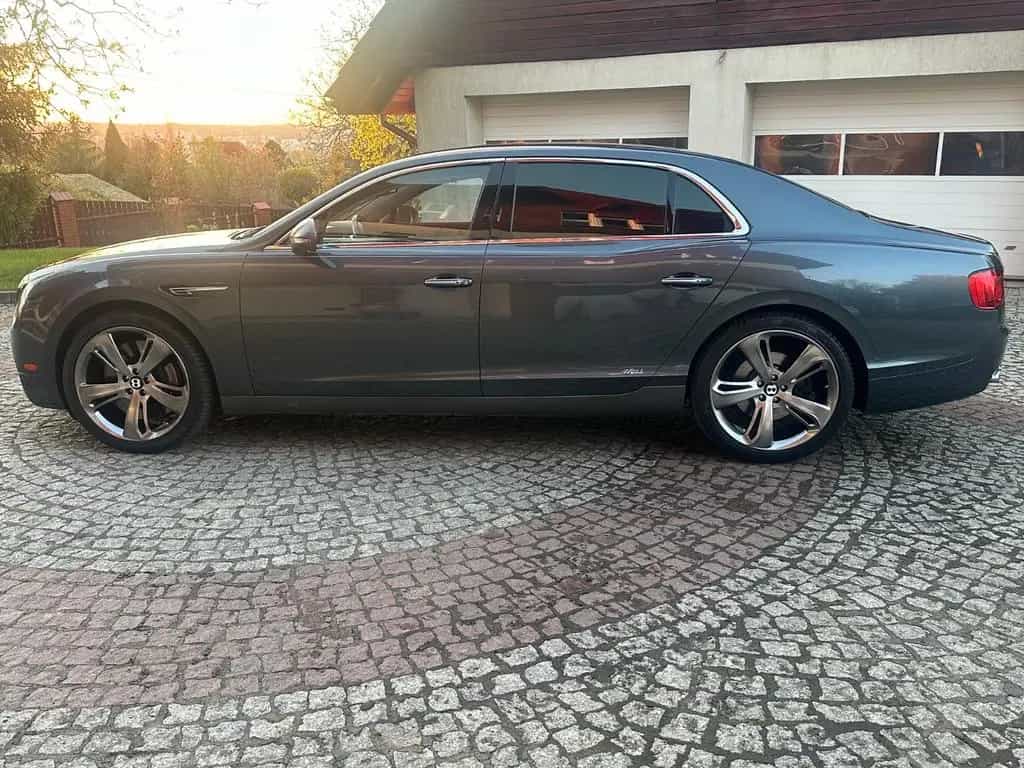 Bentley Continental Flying Spur V8 42.000 € netto 03/2017-photo-15