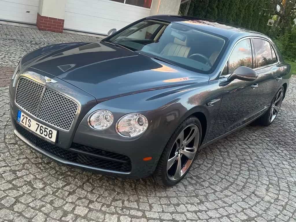 Bentley Continental Flying Spur V8 42.000 € netto 03/2017-photo-2