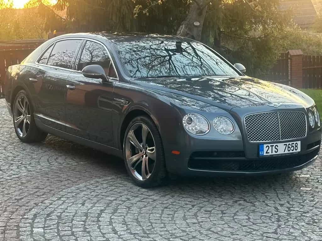 Bentley Continental Flying Spur V8 42.000 € netto 03/2017-photo-5