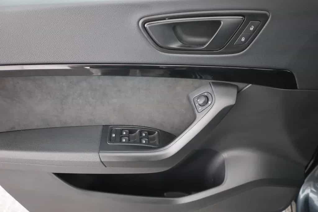 Cupra Ateca 2.0 TSI DSG 4Drive LED Navi 360° Kamera 10/2019-photo-22