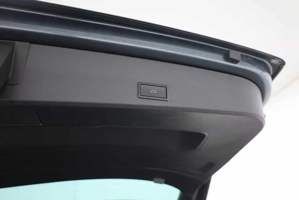 Cupra Ateca 2.0 TSI DSG 4Drive LED Navi 360° Kamera 10/2019-photo-28