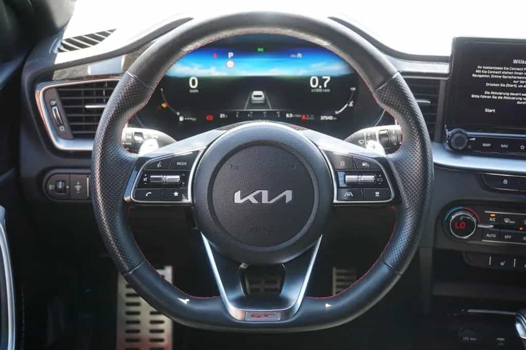 Kia pro cee'd / ProCeed ProCeed 1.6 T-GDI GT Aut. LED ACC Navi Kamera 05/2023-photo-19