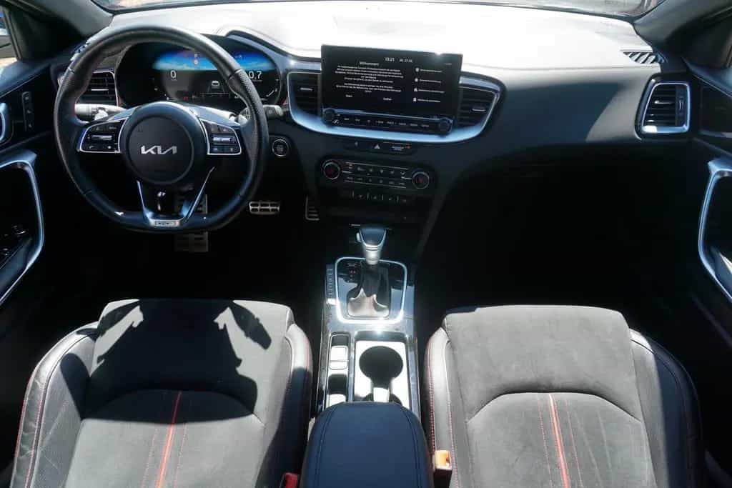 Kia pro cee'd / ProCeed ProCeed 1.6 T-GDI GT Aut. LED ACC Navi Kamera 05/2023-photo-9