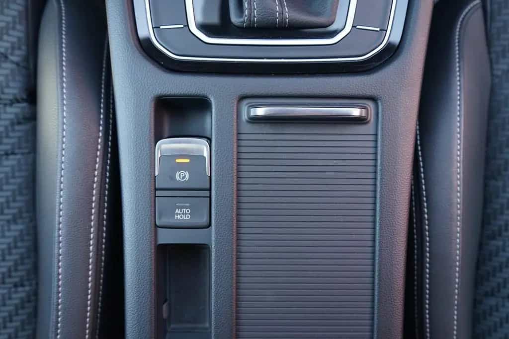 Volkswagen Passat Variant 1.5 TSI R-Line Klimaaut. LED DAB 01/2021-photo-19