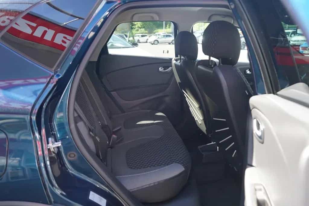 Renault Captur 1.3 TCE Collection LED Navi Sitzheizung 11/2019-photo-34