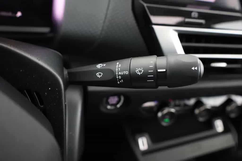 Citroën C4 PureTech 130 LED Navi Pano 360° 05/2024-photo-19