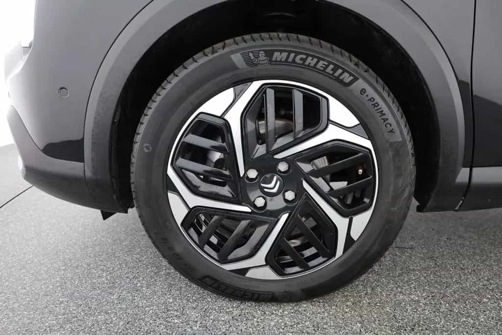 Citroën C4 PureTech 130 LED Navi Pano 360° 05/2024-photo-31