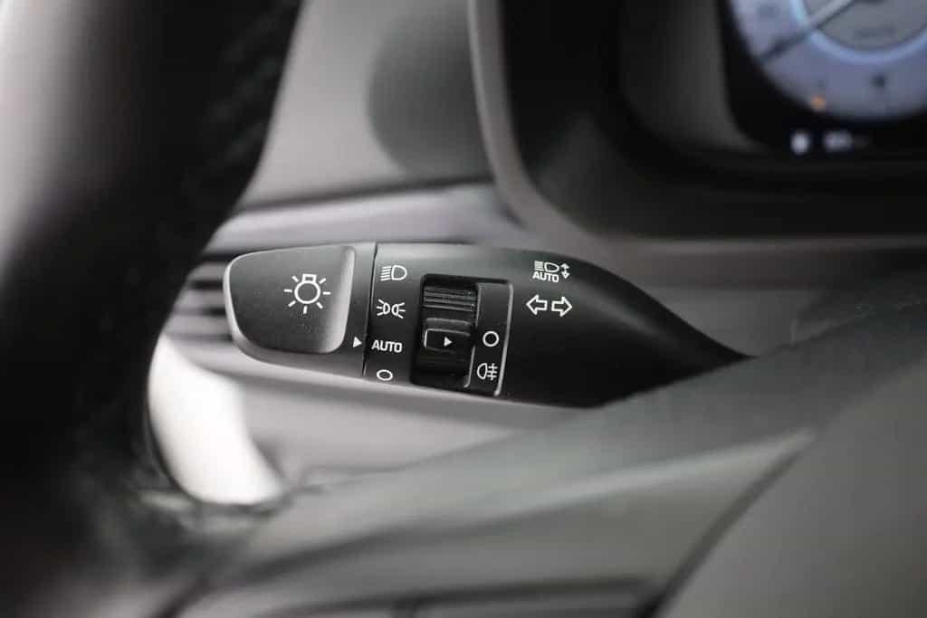 Hyundai i20 1.0 T-GDI Trend Navi Kamera Virtual Cockpit 07/2021-photo-18