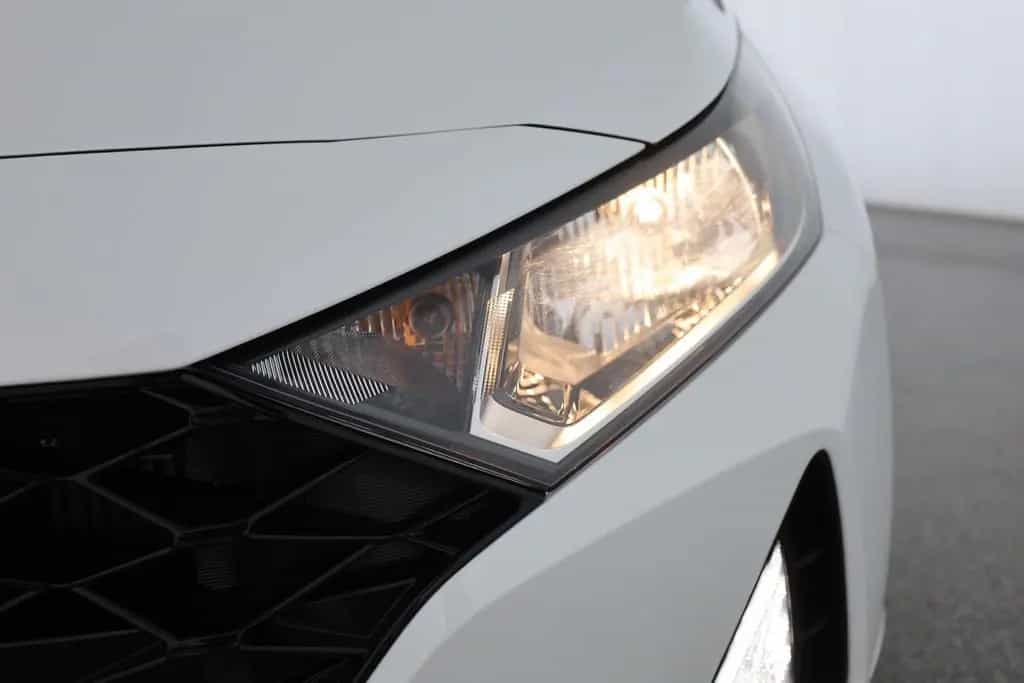 Hyundai i20 1.0 T-GDI Trend Navi Kamera Virtual Cockpit 07/2021-photo-28