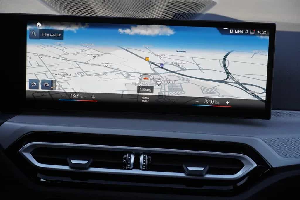 BMW 318 i Touring LED Navi Tempomat el. Heckklappe 02/2023-photo-12