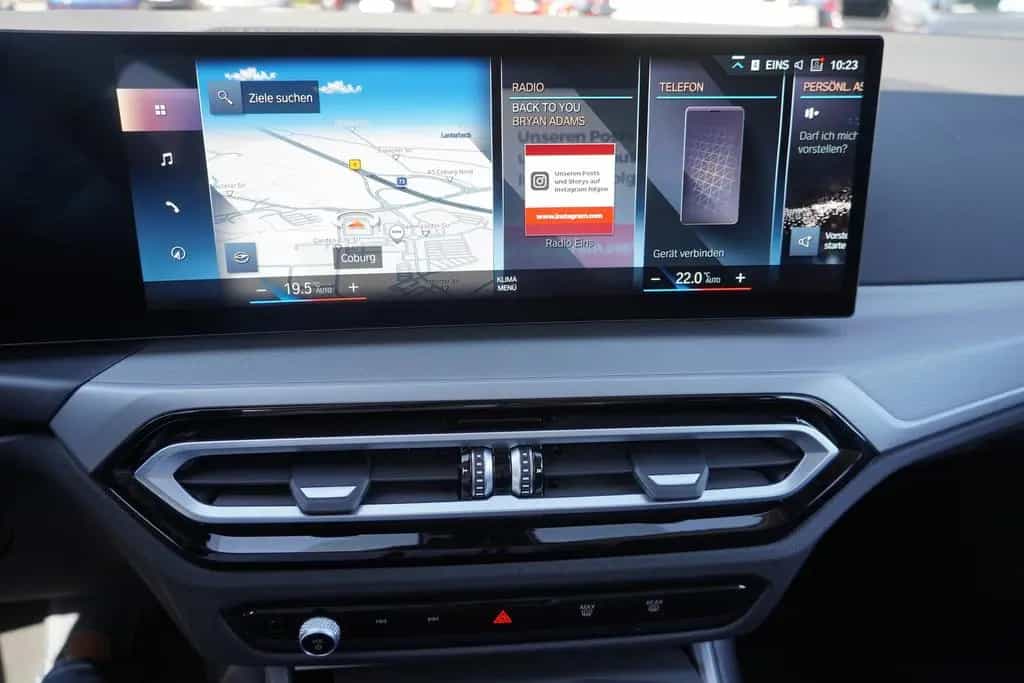BMW 318 i Touring LED Navi Tempomat el. Heckklappe 02/2023-photo-13