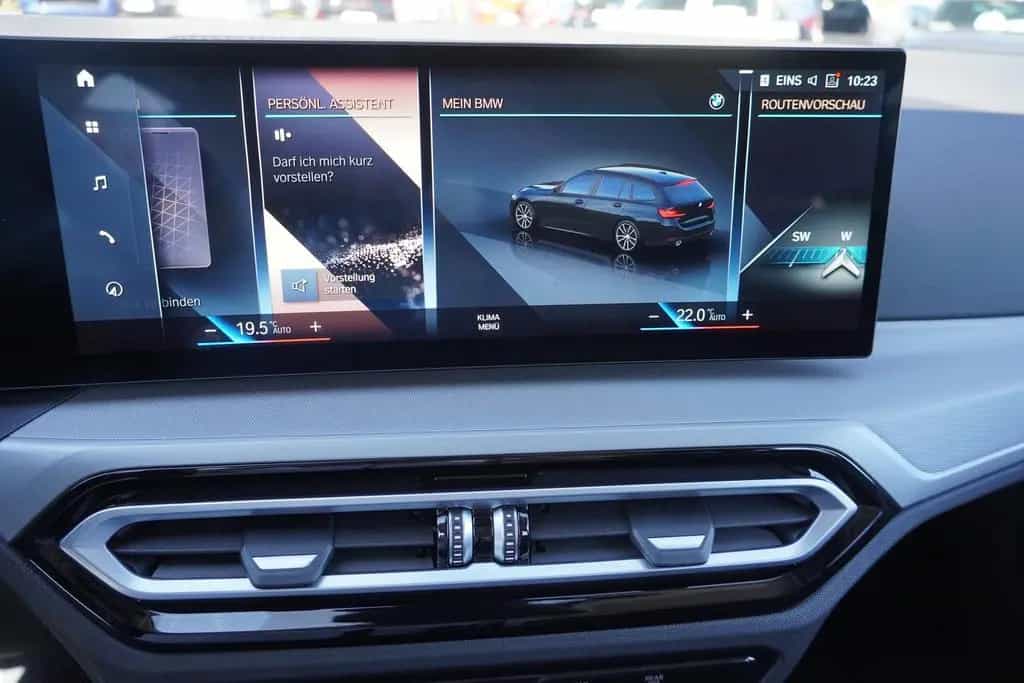 BMW 318 i Touring LED Navi Tempomat el. Heckklappe 02/2023-photo-15