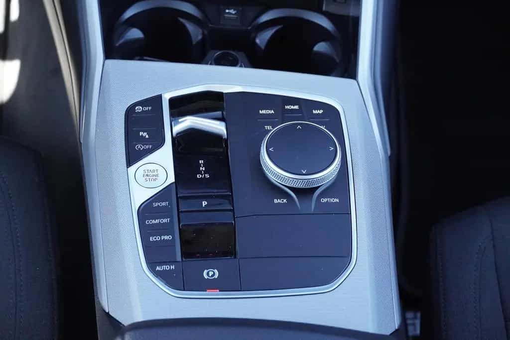 BMW 318 i Touring LED Navi Tempomat el. Heckklappe 02/2023-photo-20