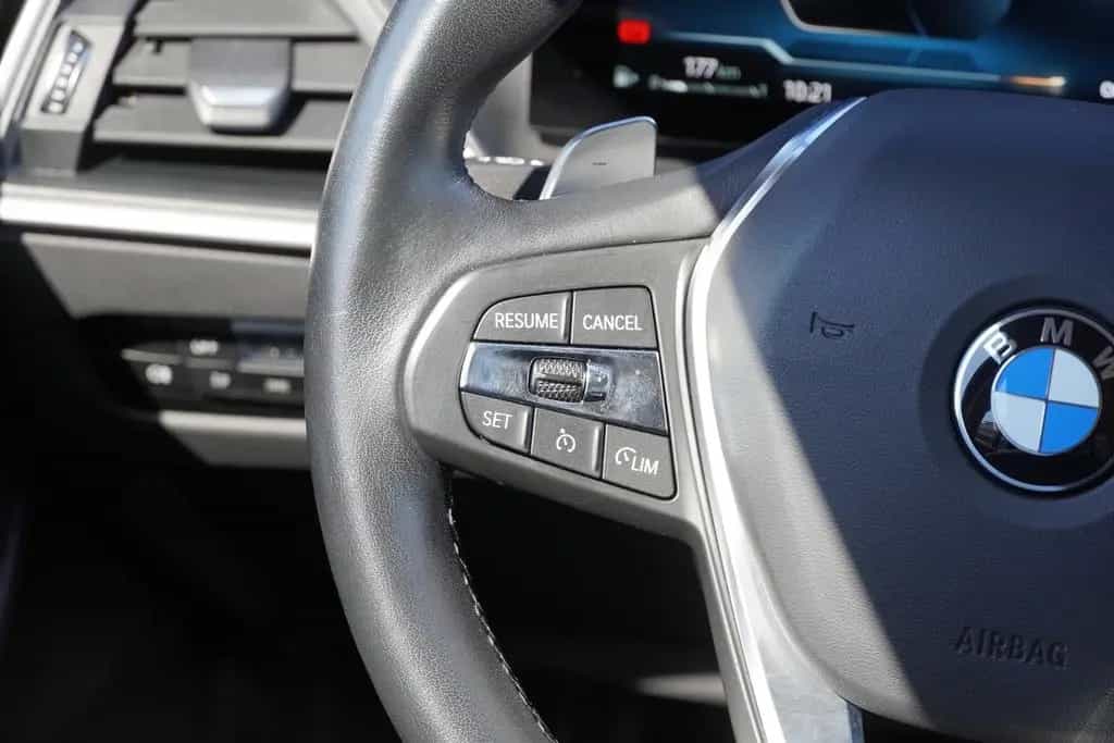 BMW 318 i Touring LED Navi Tempomat el. Heckklappe 02/2023-photo-25