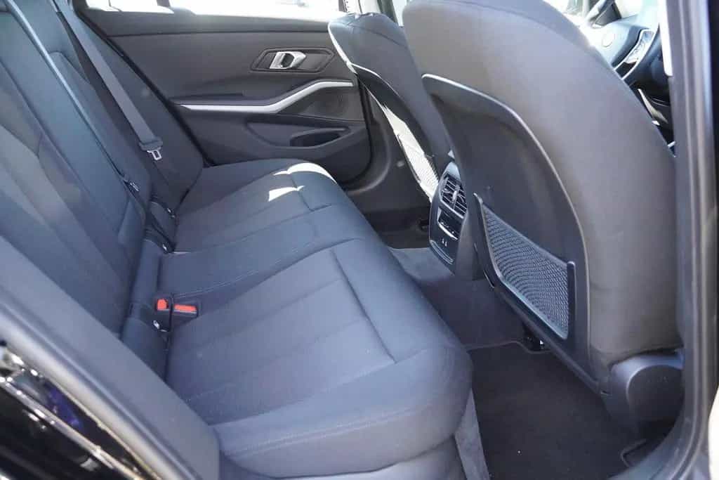 BMW 318 i Touring LED Navi Tempomat el. Heckklappe 02/2023-photo-37