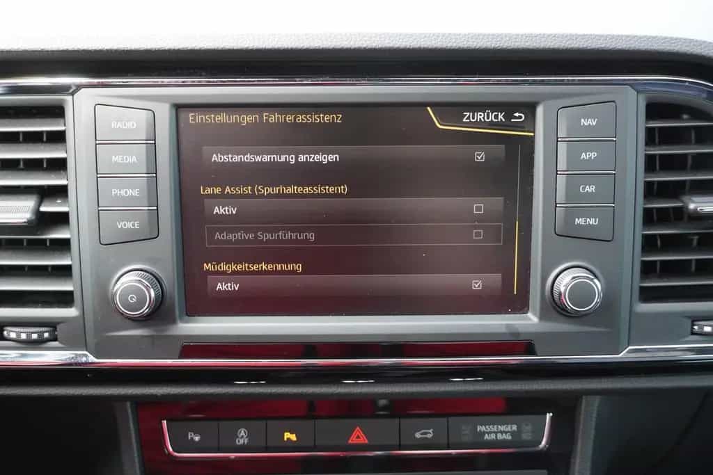 Seat Ateca 1.4 TSI Xcellence LED Kamera PDC Klimaaut. 01/2018-photo-18