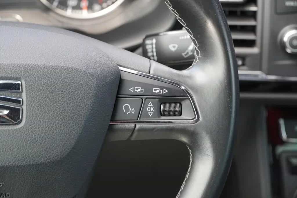 Seat Ateca 1.4 TSI Xcellence LED Kamera PDC Klimaaut. 01/2018-photo-26