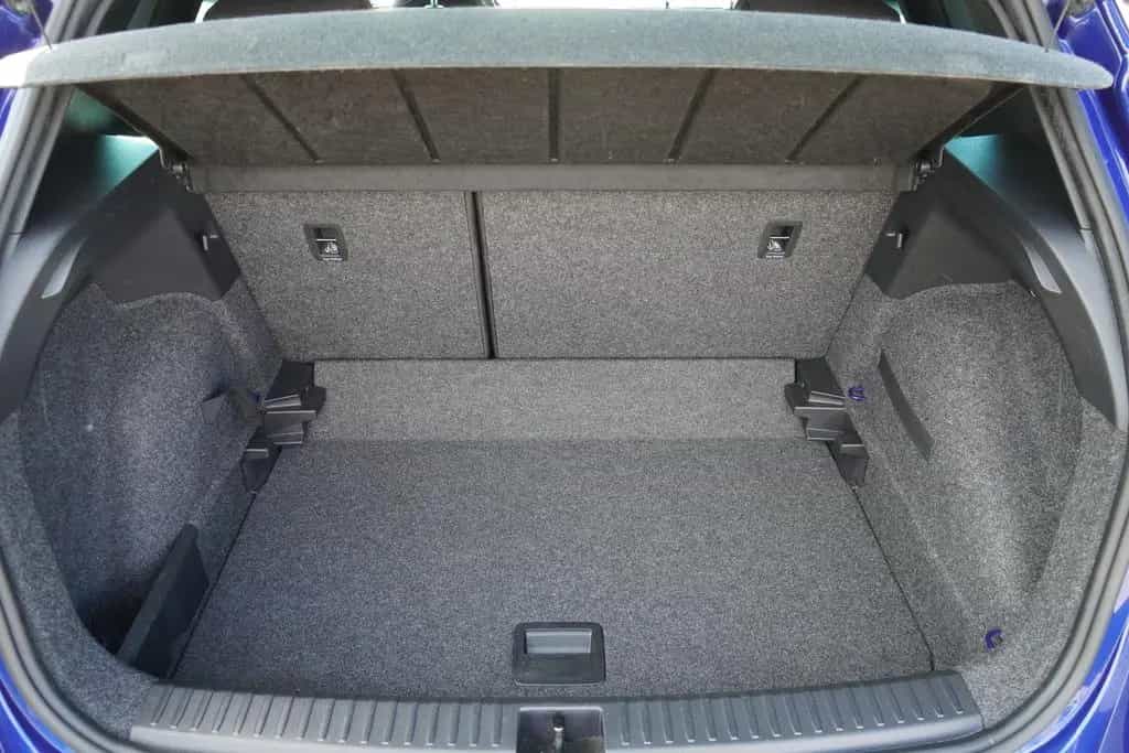 Seat Arona 1.5 FR LED Navi Kamera AHK ACC Sitzheizung 12/2019-photo-40
