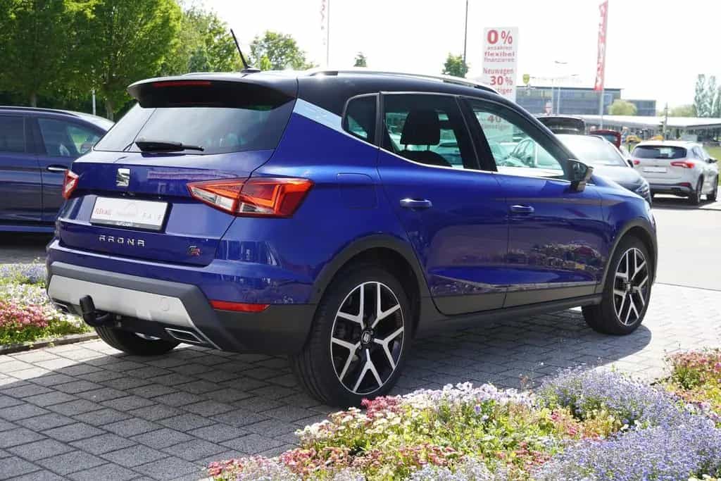 Seat Arona 1.5 FR LED Navi Kamera AHK ACC Sitzheizung 12/2019-photo-7