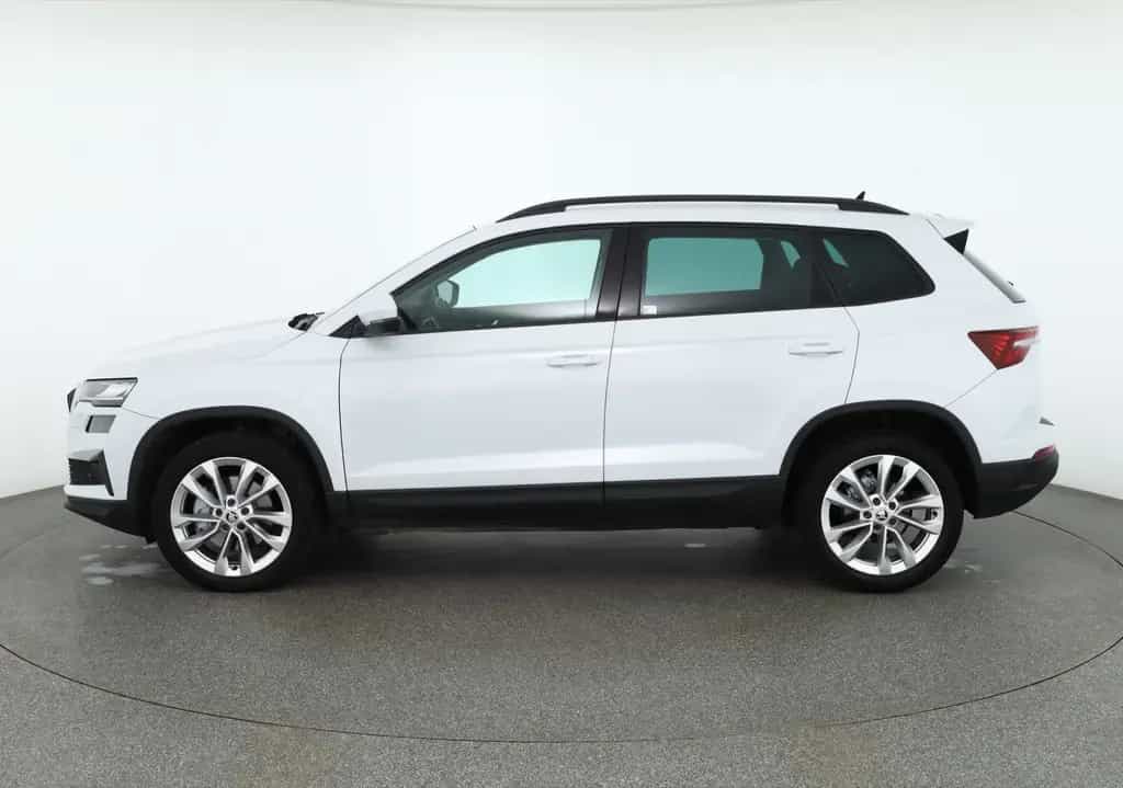 Skoda Karoq 1.5 TSI DSG Style LED Navi Standheizung 06/2022-photo-1