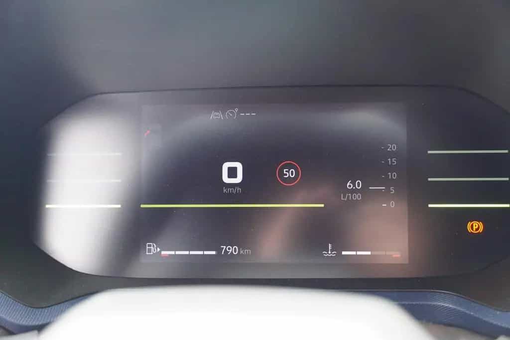 Dacia Duster TCe 130 LED Navi Kamera 04/2025-photo-16