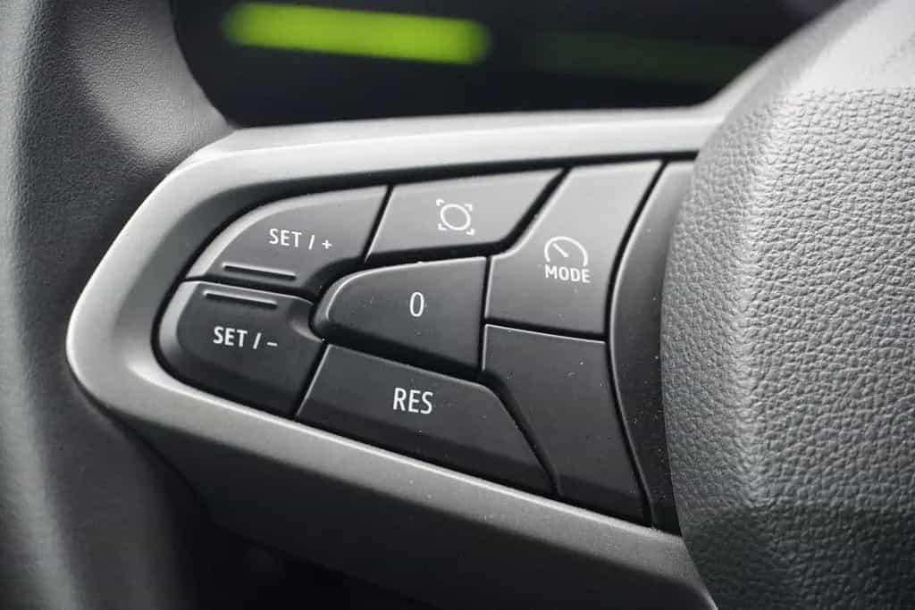 Dacia Duster TCe 130 LED Navi Kamera 04/2025-photo-24