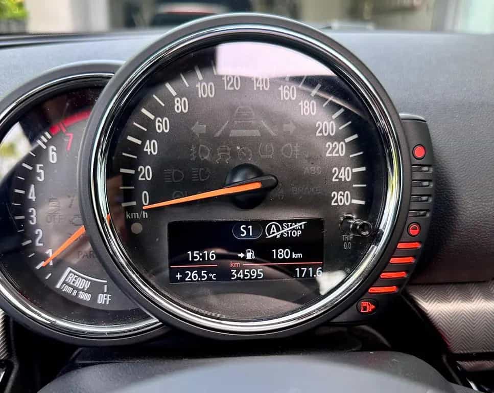 MINI Cooper S Clubman All4 Vollausstattung 05/2017-photo-8