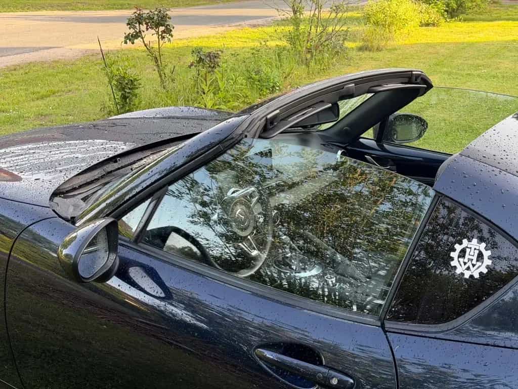 Mazda MX-5 2.0 SKYACTIV-G 184 Exclusive-Line Exclu... 10/2023-photo-4