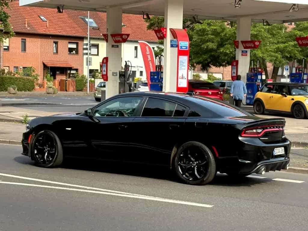 Dodge Charger 05/2017-photo-4