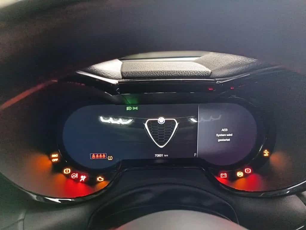 Alfa Romeo Tonale 1.5 MHEV SPRINT 03/2023-photo-18