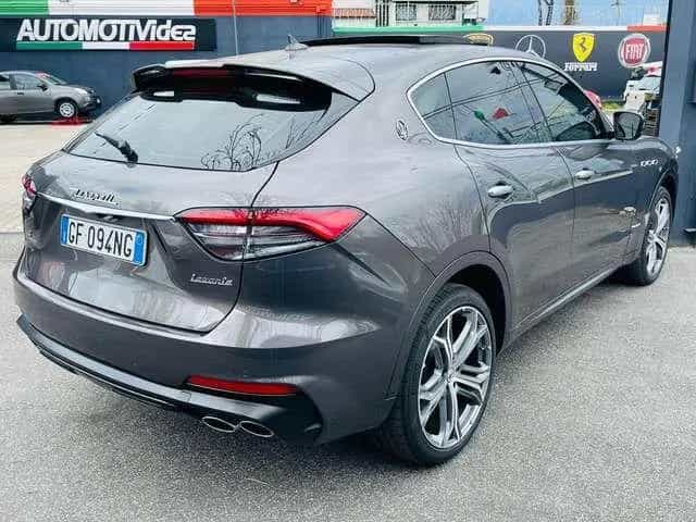 Maserati Levante 3.0V6 Q4 Gransport 250cv TETTO 05/2021-photo-2