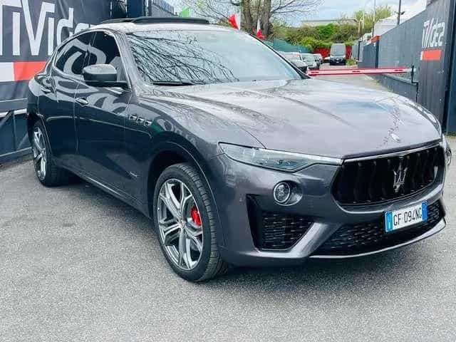 Maserati Levante 3.0V6 Q4 Gransport 250cv TETTO 05/2021-photo-3