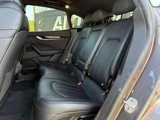 Maserati Levante 3.0V6 Q4 Gransport 250cv TETTO 05/2021-photo-6