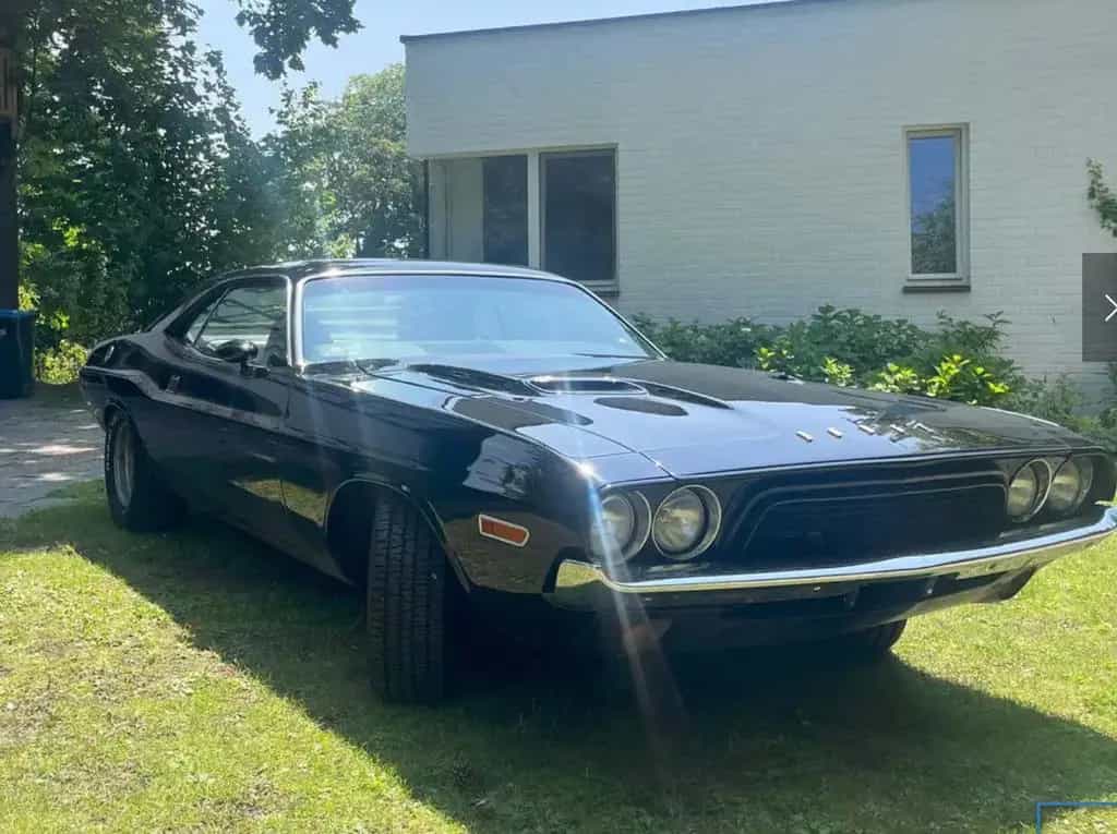 Dodge Challenger 02/1972-photo-1