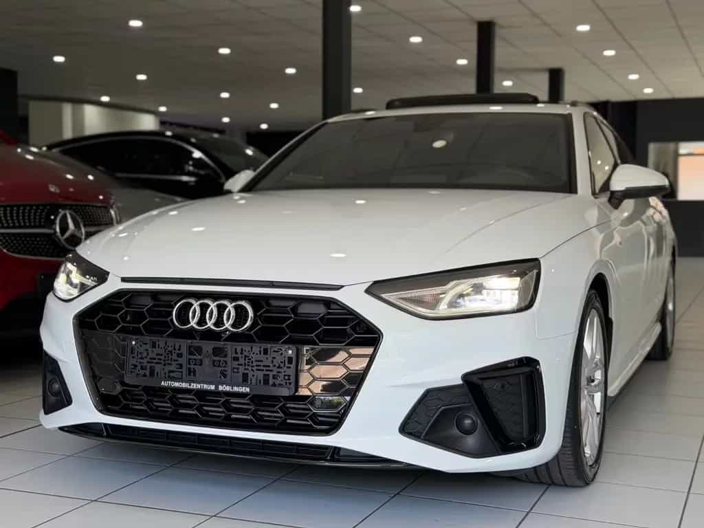 Audi A4 Avant 50 TDI quattro S line*PANO*ACC*CARPLAY* 07/2020-photo-1