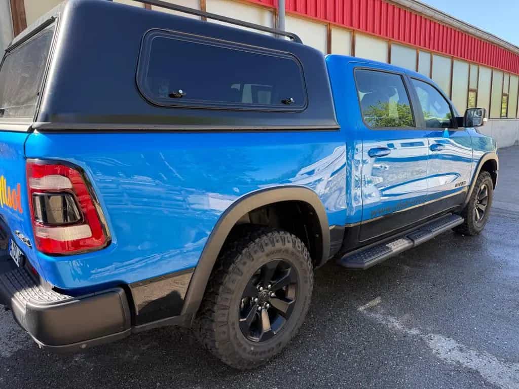 Dodge RAM 1500 5,7 Rebel mit Hardtop uvm MwSt ausweis 02/2026-photo-1
