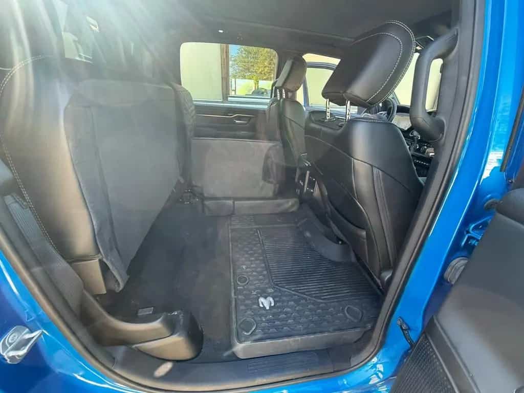 Dodge RAM 1500 5,7 Rebel mit Hardtop uvm MwSt ausweis 02/2026-photo-4
