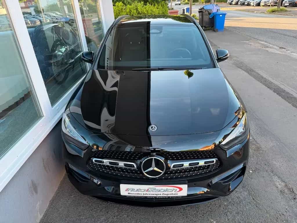 Mercedes-Benz GLA 200 AMG +Night+AHK+EasyPack+Ambi+KeyGo+ToT+ 05/2025-photo-2