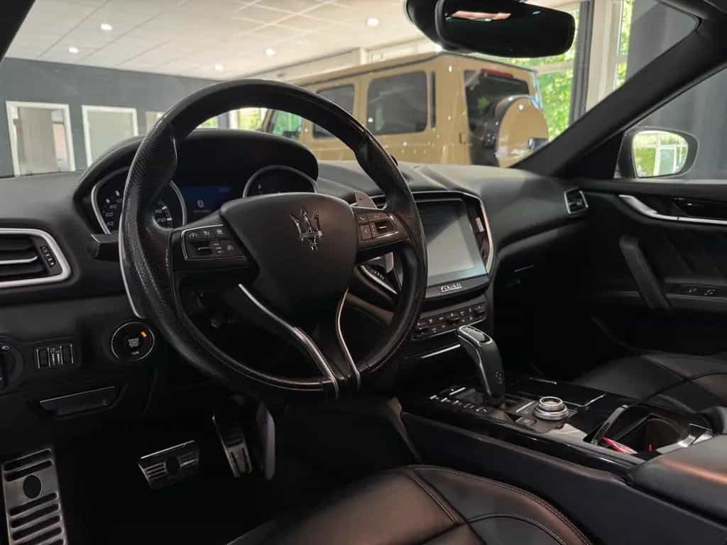 Maserati Ghibli 3.0 V6 *H&K*MMRY*BREMBO*FACELIFT*CAM*21Z* 02/2021-photo-11