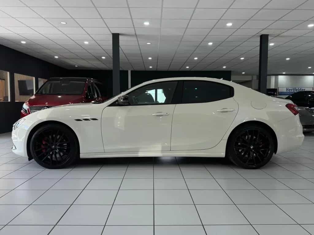 Maserati Ghibli 3.0 V6 *H&K*MMRY*BREMBO*FACELIFT*CAM*21Z* 02/2021-photo-3