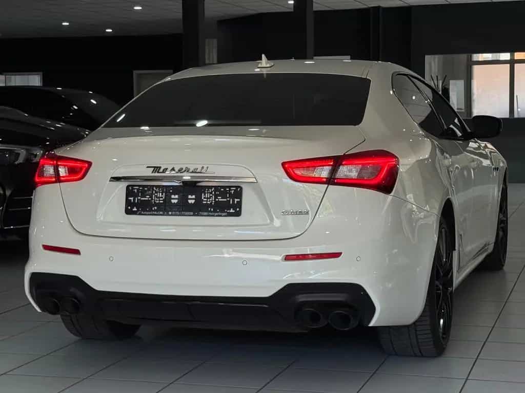 Maserati Ghibli 3.0 V6 *H&K*MMRY*BREMBO*FACELIFT*CAM*21Z* 02/2021-photo-5