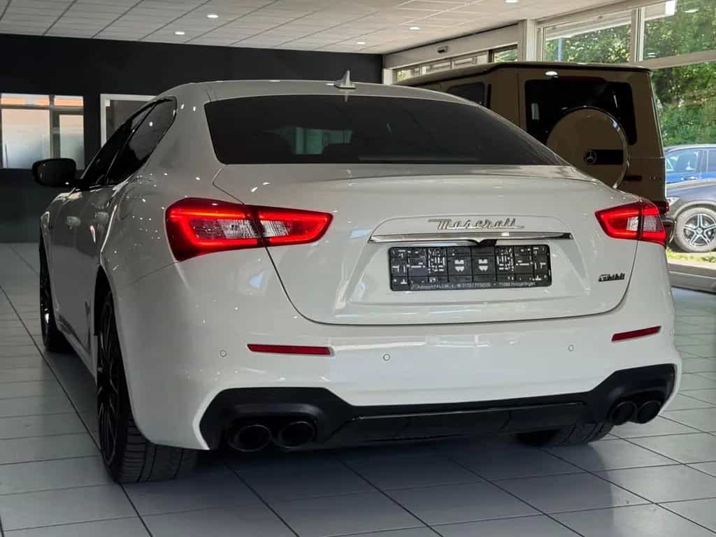 Maserati Ghibli 3.0 V6 *H&K*MMRY*BREMBO*FACELIFT*CAM*21Z* 02/2021-photo-7