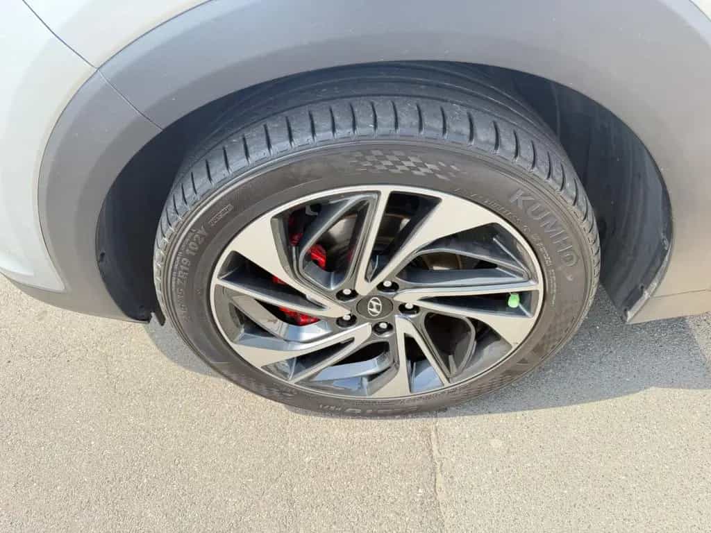 Hyundai TUCSON Premium 2WD KEYLESS/NAVI/PAN0/360 KAMERA 06/2019-photo-10
