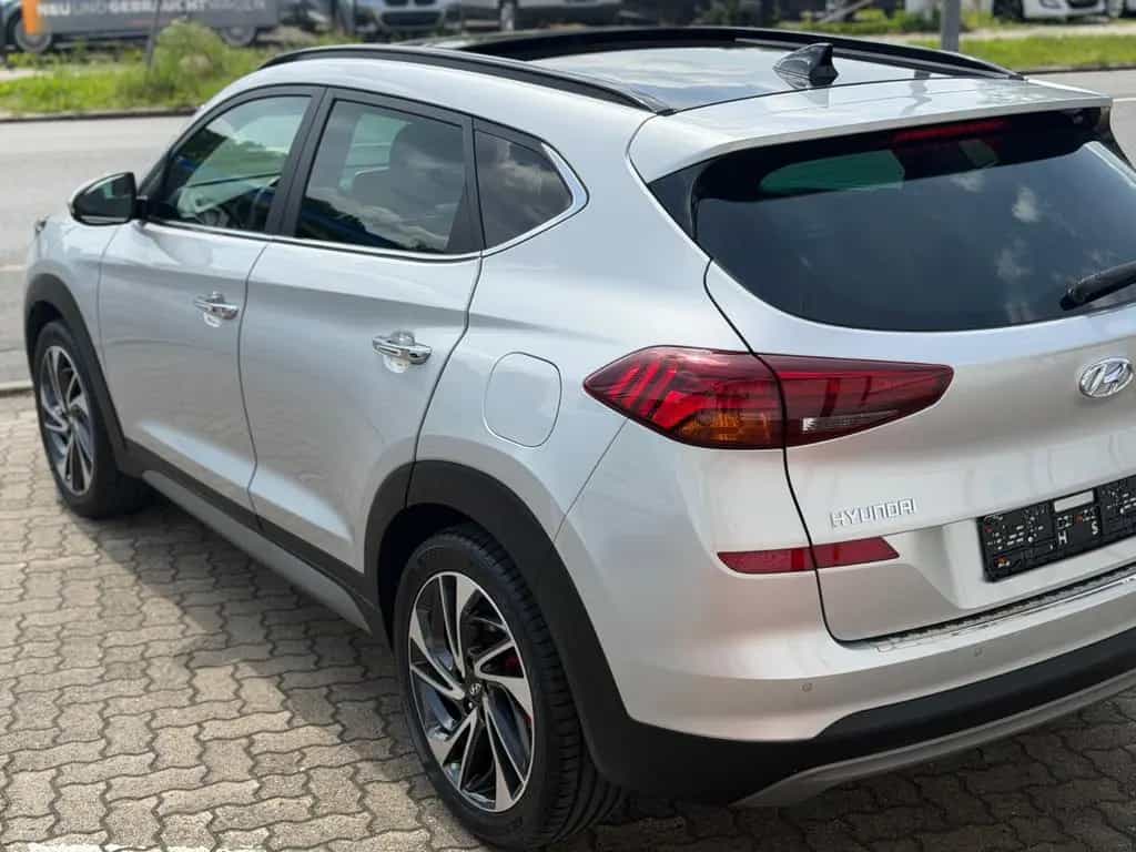 Hyundai TUCSON Premium 2WD KEYLESS/NAVI/PAN0/360 KAMERA 06/2019-photo-13