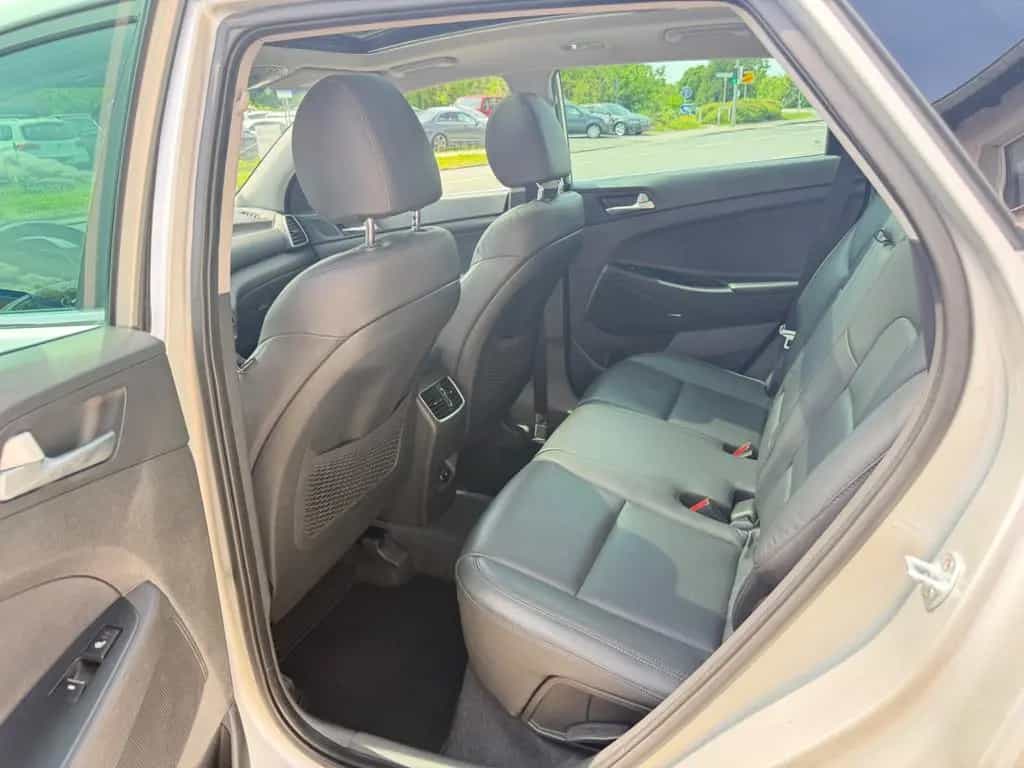 Hyundai TUCSON Premium 2WD KEYLESS/NAVI/PAN0/360 KAMERA 06/2019-photo-16
